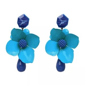 BOHEMIAN CHIC OVERSIZED FLOWER RESIN EARRINGS...!!!😱​